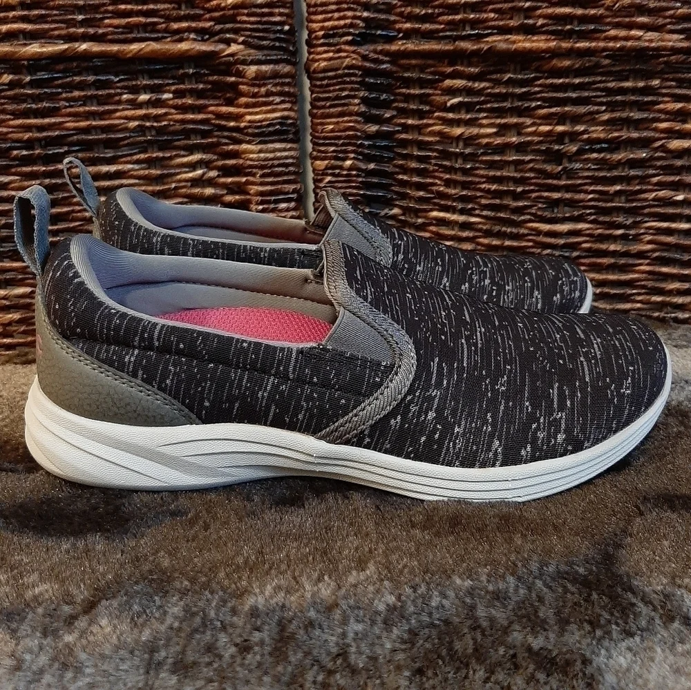 Vionic 5 Black Kea Slip On Comfort Sneakers Orthotic Agile Mesh Walking Shoes